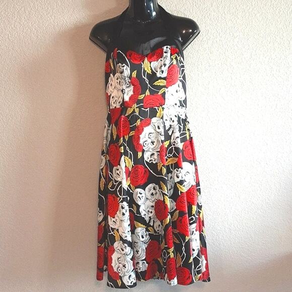Dress Tells NEW Whimsigoth Skulls Roses Lace Corset Bow Back Halter Swing Dress - Picture 1 of 9